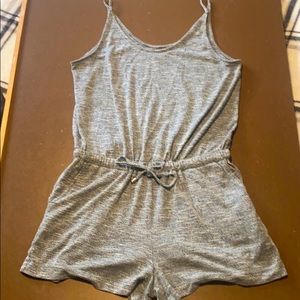 Lou&Grey signature soft gray romper